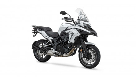 Benelli TRK 502 2021 - Euro 5 ανανέωση