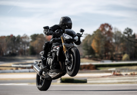 Triumph Speed Triple 1200 RS 2021 – Τρικύλινδρη επανάσταση - Η τιμή του στην Ελλάδα