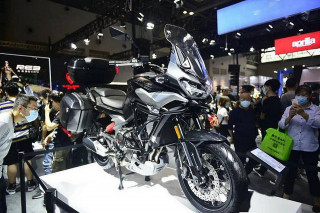 Zongshen SR 650 – Adventure bike με κινητήρα της Norton