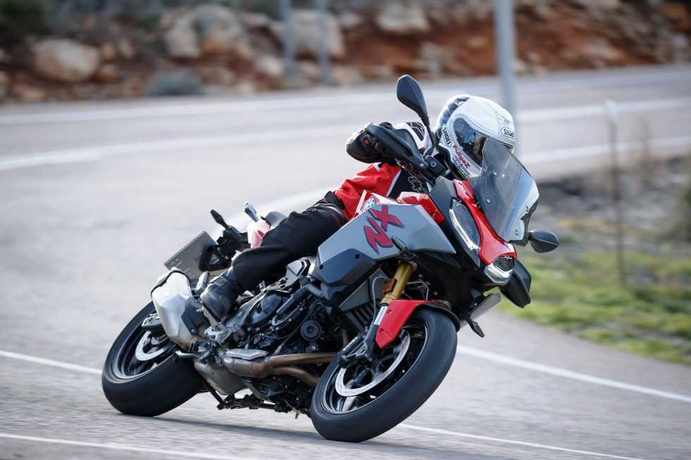 Test - BMW F 900 XR 2020 - Αποστολή στην Ισπανία