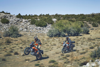 KTM 390 Adventure 2024 – Φρεσκάρισμα με νέα χρώματα