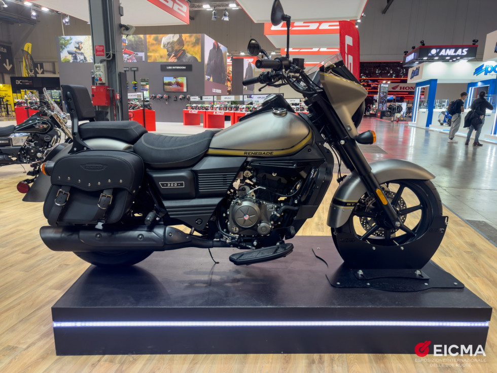 EICMA 2023 - UM Motorcycles Renegade 125/300 ST 2024