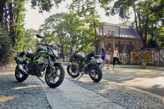 Kawasaki Ninja 125 &amp; Z125 2023 – Ίδια βάση, φρέσκα χρώματα