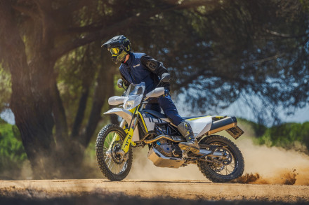 Husqvarna 701 Enduro 2023 - Με ανανεωμένη εμφάνιση