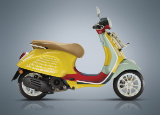 EICMA - Vespa Primavera Sean Wotherspoon