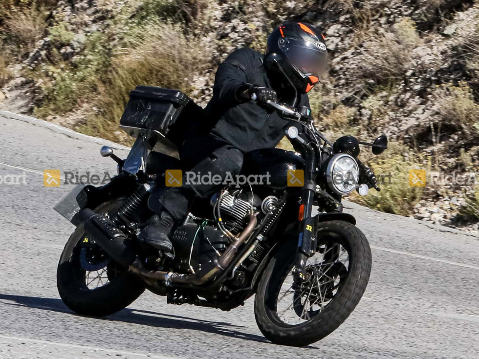 Royal Enfield Scrambler 650 – Νέες «κατασκοπευτικές» φωτογραφίες επί ευρωπαίκού εδάφους