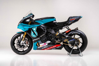 Yamaha YZF-R1 Petronas Sepang Racing Team Replica