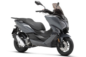 MBP SC300 2024 – Ντεμπούτο της μάρκας στην χώρα μας με scooter 300 κυβικών