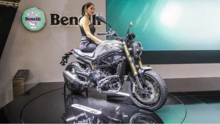 Benelli Leoncino 800 2024 – 20 άλογα πάνω και 5 κιλά κάτω