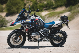 Η BMW Motorrad παρουσιάζει την R 1250 GS Trophy Competition