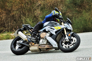 Test - BMW S 1000 R 2021-22