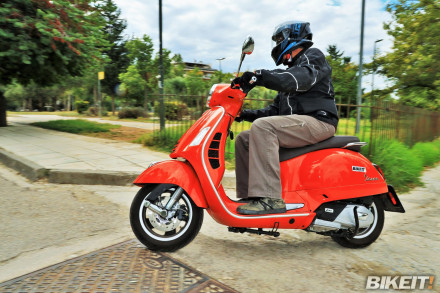 Test - Vespa GTS 125 - 2022