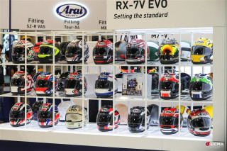 EICMA 2022 – ARAI RX-7V EVO – Αναβάθμιση σε ΕCE R22-06 και νέα σχέδια