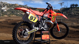 Βίντεο – Honda CR500 project by Dirt Bike Magazine