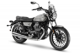 Moto Guzzi V9 2021 – Ανακοινώθηκαν οι τιμές των πλήρως ανανεωμένων Roamer και Bobber