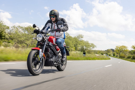 Test – Yamaha XSR125 2021 – Αποστολή στο Άμστερνταμ