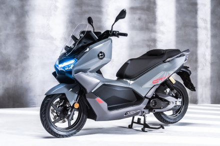 Super Soco CT3 2022 – Ηλεκτρική είσοδος στα maxi scooters