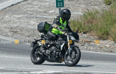 Triumph Street Triple 765 2020 spy pics