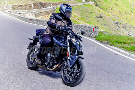 Suzuki SV 2023 – Έρχεται με 700 ή 800 κυβικά