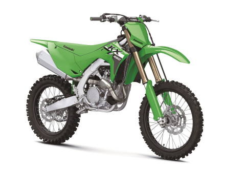 Kawasaki KX450/ KX450X 2024 – Ήρθε η ώρα της αλλαγής!