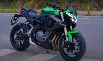 H νέα Benelli TNT 899 για το 2023