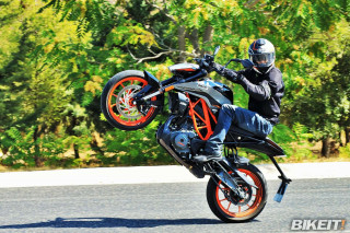 Test - KTM 390 Duke 2021 - Ευγενής μαχητής