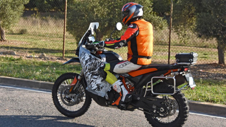 KTM - Spy pics από ένα μυστηριώδες Adventure μοντέλο