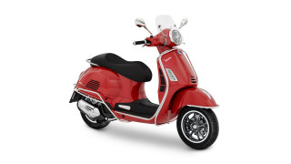 Vespa GTS 125 / 300 - Αποκτήστε την με δώρα έως 730euro!