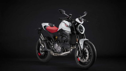 Ducati Monster 2024 - Νέα απόχρωση Iceberg White