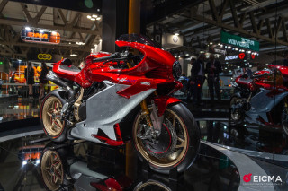 EICMA 2023 - MV Agusta Superveloce 1000 Serie Oro 2024