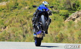 Test - Yamaha R7 2022