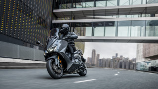 Yamaha TMAX 20th Anniversary 2021 - Όποιος πρόλαβε τον Κύριο είδε!