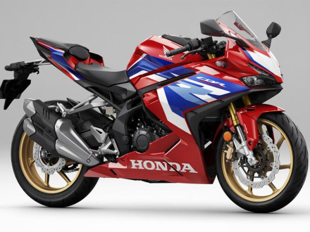 Honda CBR 250 RR 2023 - Ο πειρασμός που δεν μπορούμε να έχουμε