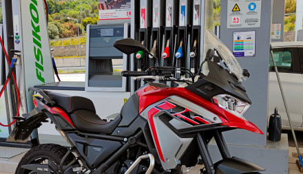 Σε λειτουργία μέσω του vouchers.gov.gr το Fuel Pass για την επιδότηση καυσίμων κίνησης