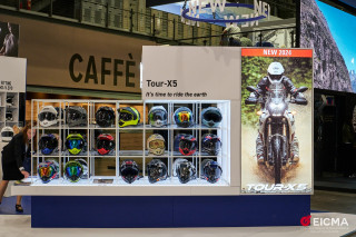 EICMA 2023 - H Arai παρουσίασε το Tour-X5 και άλλα νέα κράνη