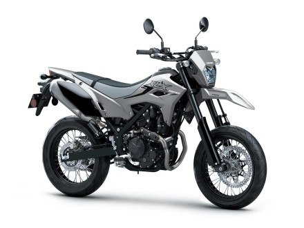 Η Kawasaki παρουσίασε το νέο KLX230SM 2024 στην Ιαπωνία