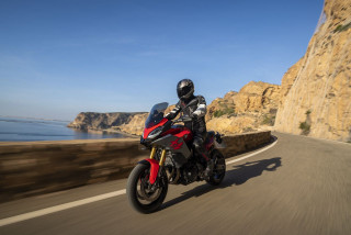 BMW Motorrad XRide – Μοτοσυκλετιστική στολή μεγάλου βεληνεκούς