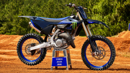 Yamaha YZ125 2022 - Εκ βάθρων ανανέωση και έκδοση Monster Energy!