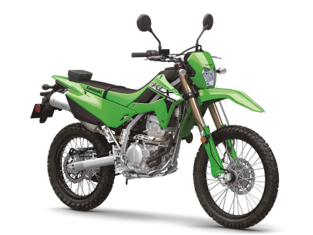 Kawasaki KLX300 2024 – Lifting ναι, για μας όχι