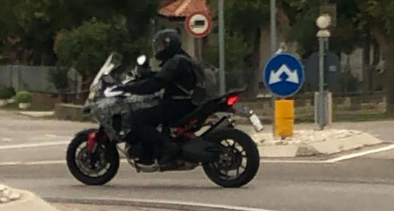 Ducati Multistrada V4 - Εμφανίστηκε σε spy pic και video!