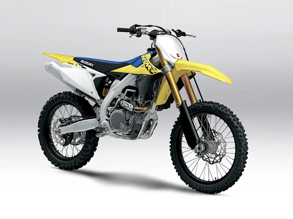 Suzuki RM-Z250/RM-Z450 2024 – Χρωματικό φρεσκάρισμα και Army Edition