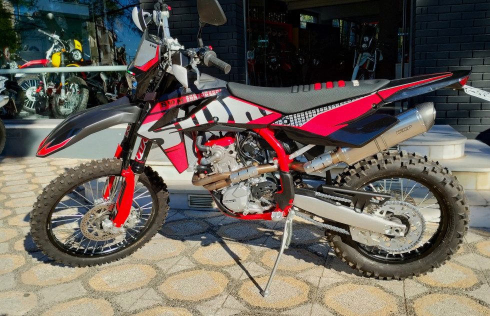 H Κ-Motors στην συνάντηση Βετεράνων Enduro στα Μέγαρα