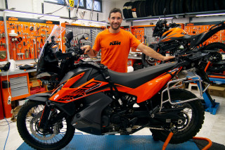 Συνέντευξη: Paolo Cattaneo - Ο γύρος του πλανήτη με KTM 1190 Adventure