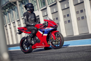 Honda CBR 600 RR 2024 – Ανακοινώθηκε η τιμή του