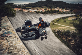 KTM 1290 Super Adventure S 2021 - Τεχνολογία και επιδόσεις κορυφής