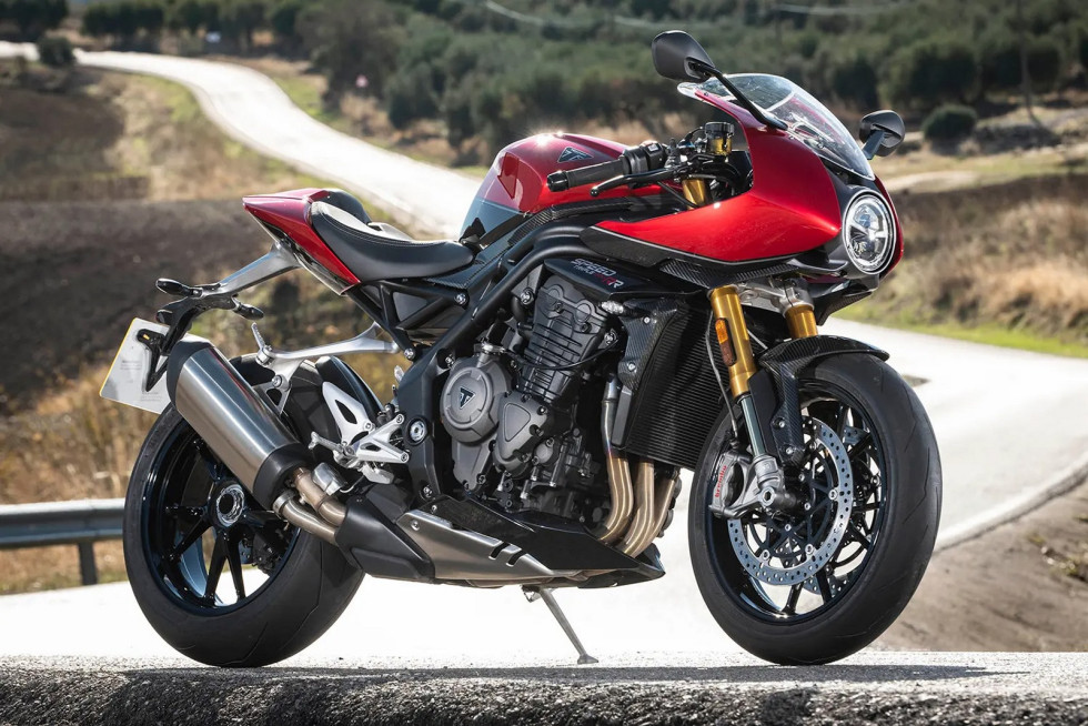 Παγκόσμια ανάκληση Triumph Speed Triple 1200 RR - Τι αφορά