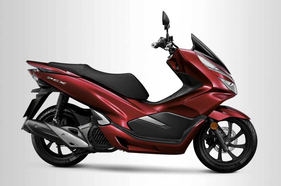 Honda PCX 155 2021 – Ανανέωση με μεγαλύτερο κινητήρα και V-Tec