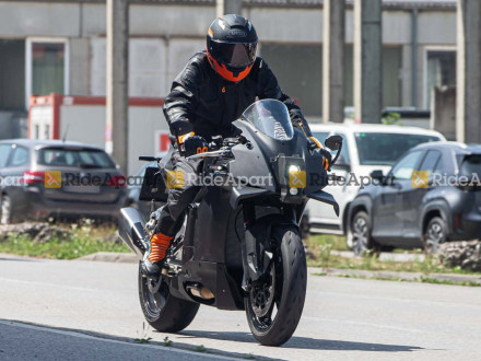 KTM RC 990 – Νέες κατασκοπευτικές φωτογραφίες