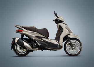 Piaggio Beverly 300 &amp; 400 2021 - Ιπποδύναμη και περισσότερα επίσημα στοιχεία