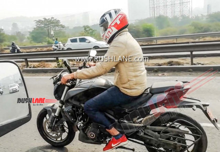 Bajaj Dominar 250 spy pics – Κλώνος του KTM 250 Duke εν όψει;